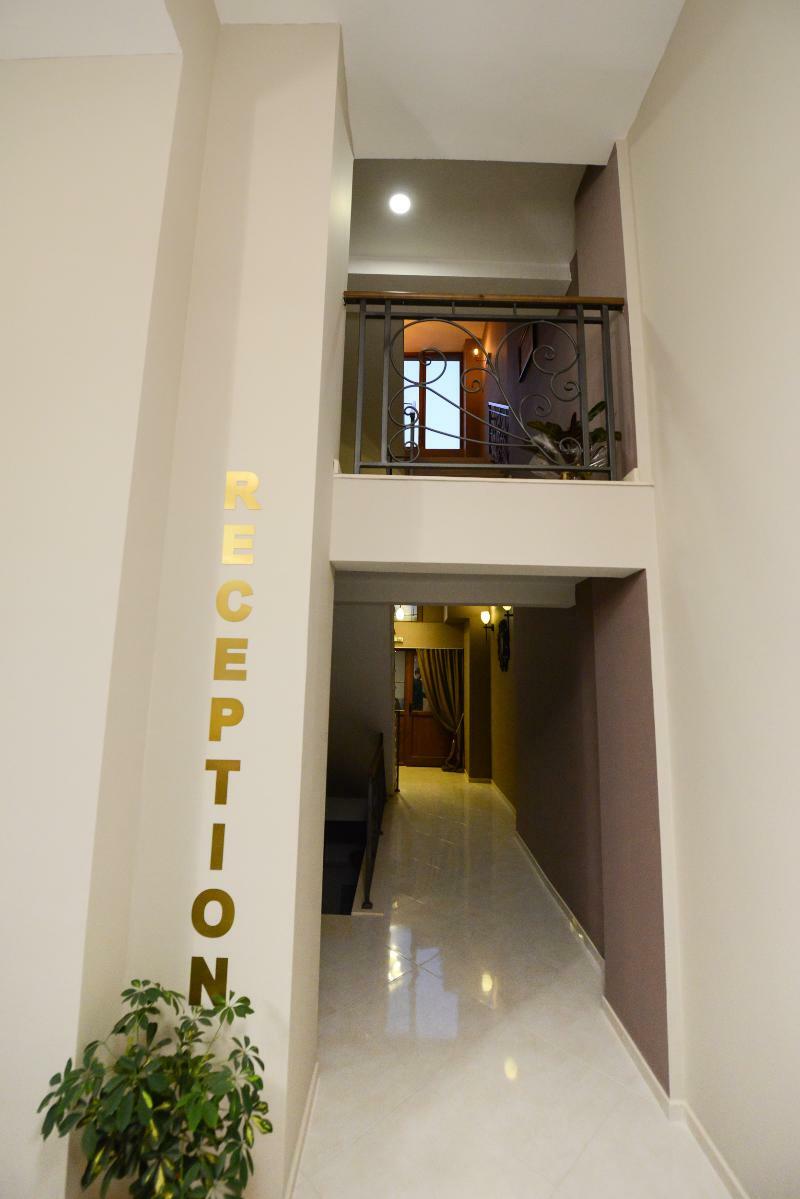 Hotel Cara 28 Skopje Exterior photo